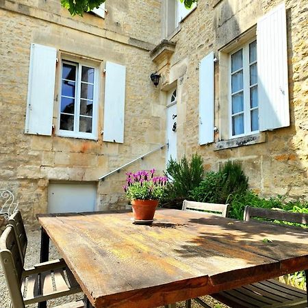 Gite Le Bonheur Hiersac Esterno foto